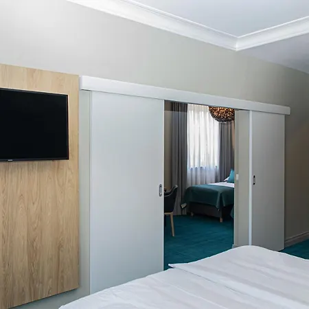 Wodnik 3* Wroclaw